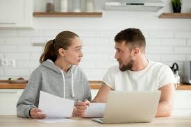 Financial issues in marriage. Couples making their plans